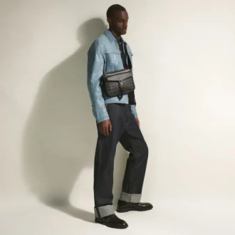 Extreme 3.0 messenger with M LOCK 4810 buckle