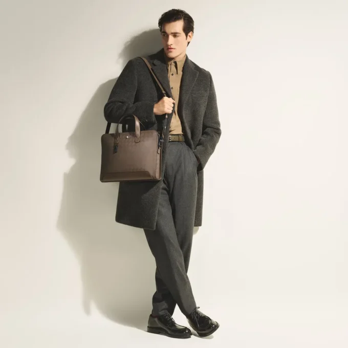 Extreme 3.0 thin document case