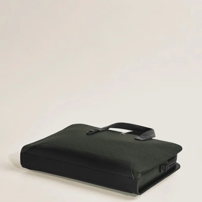 Extreme 3.0 thin document case