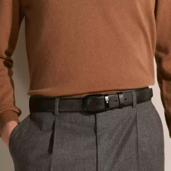 Horseshoe buckle black 35mm leather belt