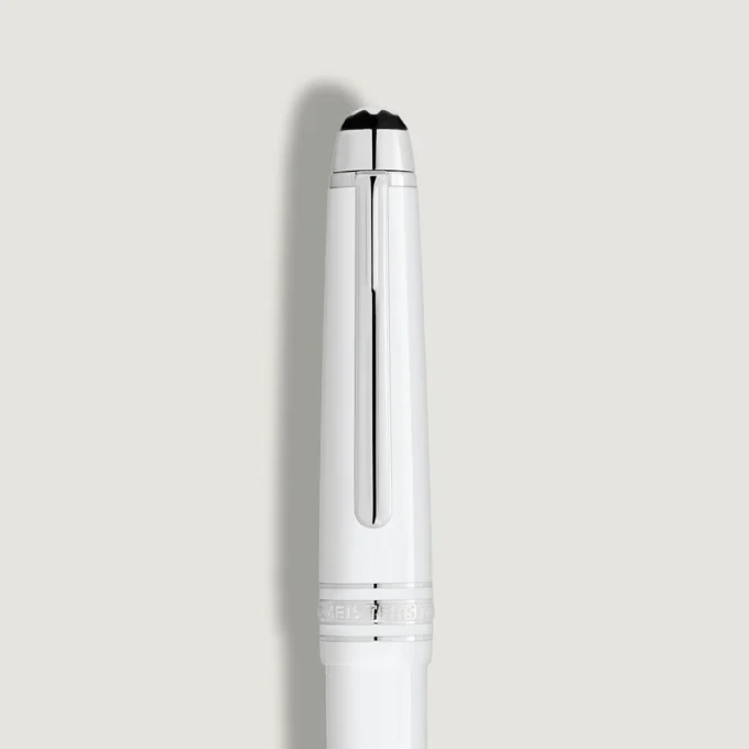 Meisterstück White Classique Fountain Pen (M) Meisterstück White Classique Fountain Pen (M)