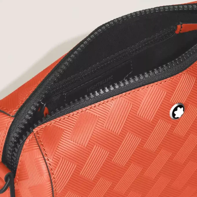 Montblanc 142 bag mini with M LOCK 4810 buckle Montblanc 142 bag mini with M LOCK 4810 buckle