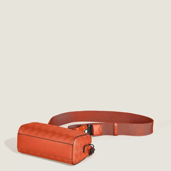 Montblanc 142 bag mini with M LOCK 4810 buckle Montblanc 142 bag mini with M LOCK 4810 buckle