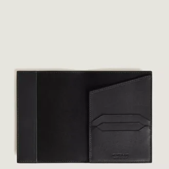 Passport Holder in Extreme Leather