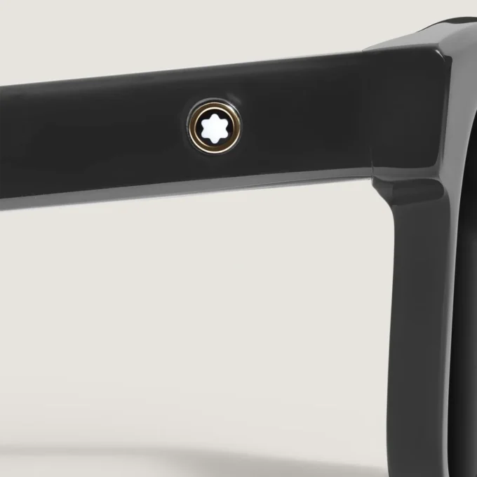 Rectangular Sunglasses with Black Coloured Acetate Frame