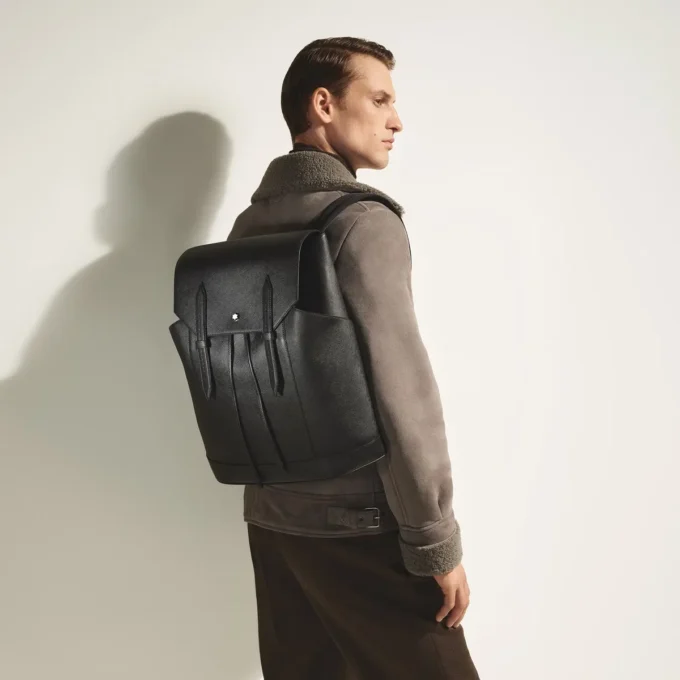 Sartorial medium backpack