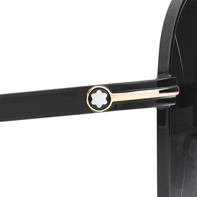 Squared Sunglasses with Black Colored Metal Frame