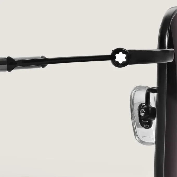 Squared Sunglasses with Black Coloured Metal Frame