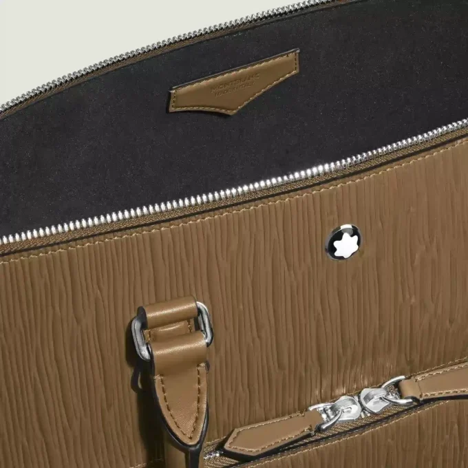 The writing traveler handbag